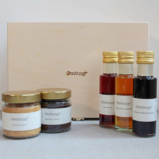 classic box essential collection